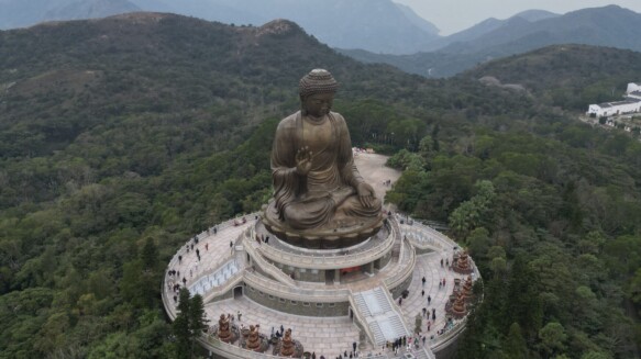 Tian Tan Buddha