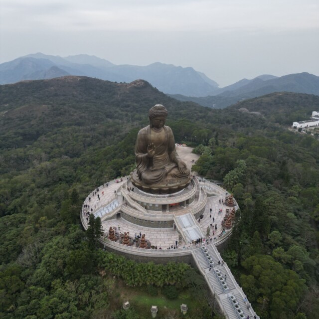 Tian Tan Buddha